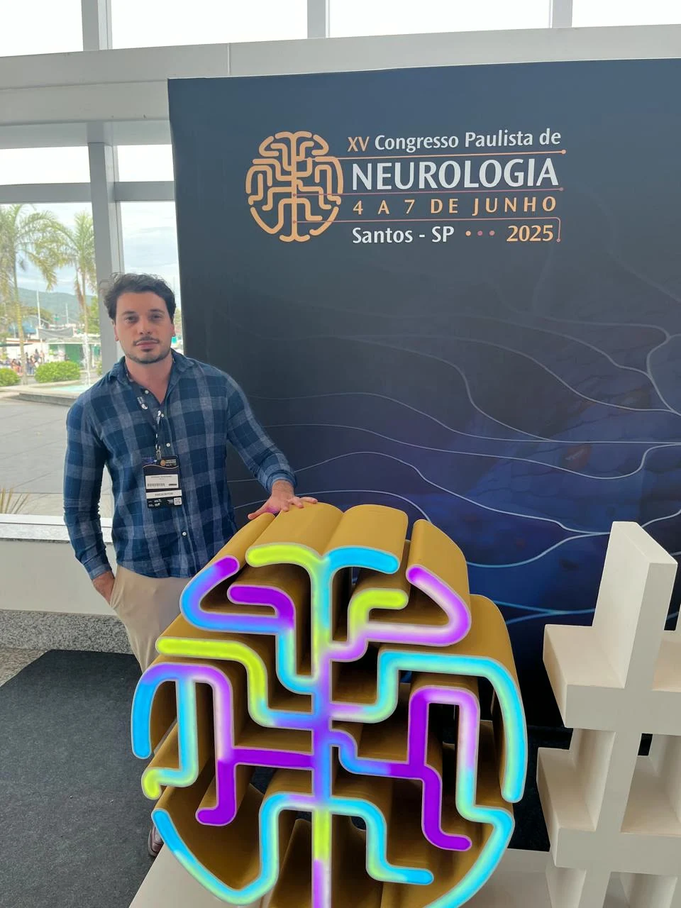 Dr. Rossini Monteiro no Congresso Paulista de Neurologia, em 2025.